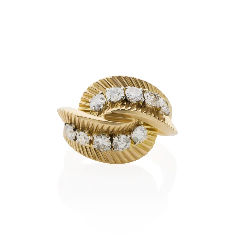 Van Cleef & Arpels Paris Feather Ring