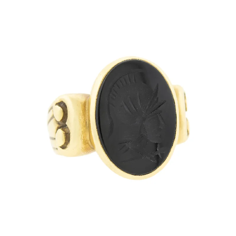 Estate VAHE NALTCHAYAN 18k Carved Onyx Intaglio Ring