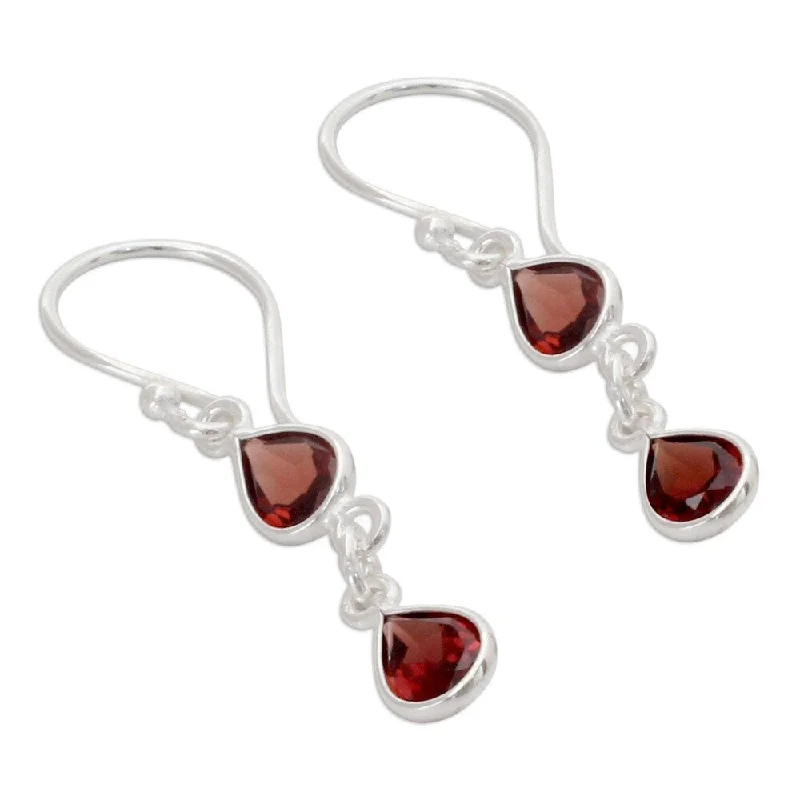 Handmade Sterling Silver Mystical Femme Garnet Earrings (India) - 1.6*0.2