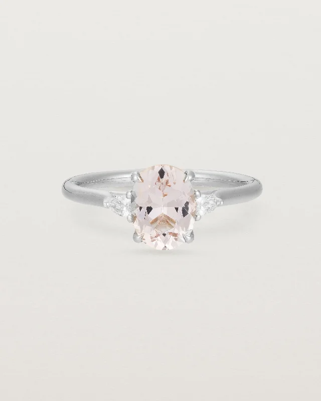 Delphine Ring | Morganite & Diamonds